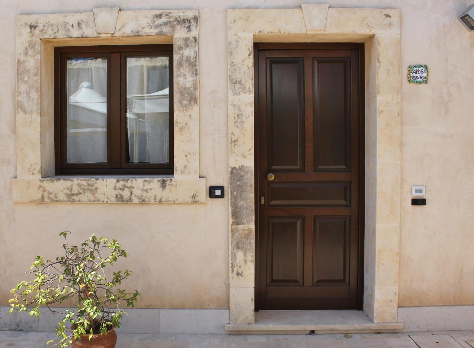 Case Vacanza SANT'AGOSTINO Siracusa Syracuse Exterior foto